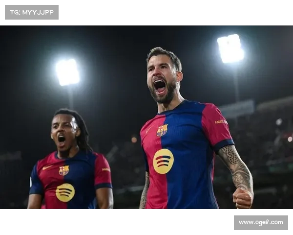 足球续约谈判关键进展揭示 球员与俱乐部的未来关系逐步明朗